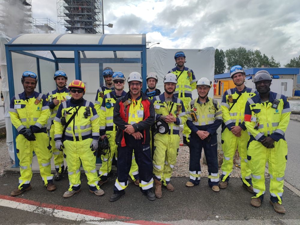Nos techniciens cordistes avant leur entrée sur le chantier à Ottmarsheim, en Alsace